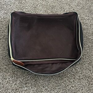 Brown Mesh Packing Cube